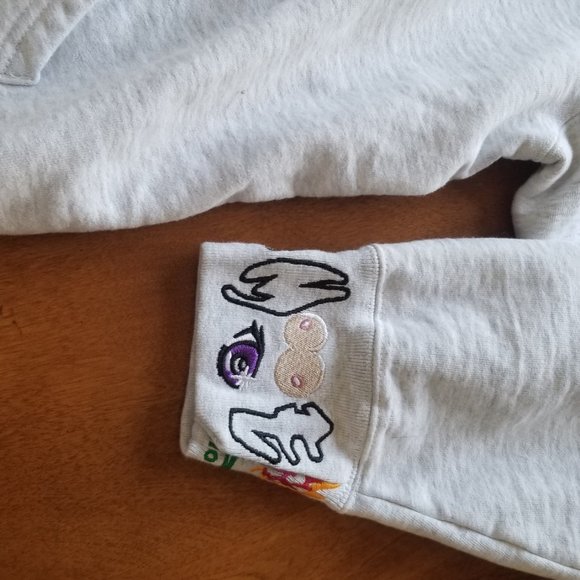 Supreme Hooded Sweatshirt with Custom lettering and Flowing! - Picture 4 of 5